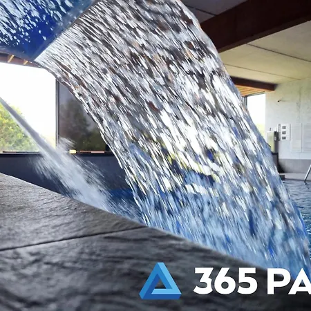 شقة 365pam - Nr 32 W Mielenku - Basen Kryty, Animacje Dla Dzieci, Jacuzzi, Sauna,plac Zabaw W Cenie *