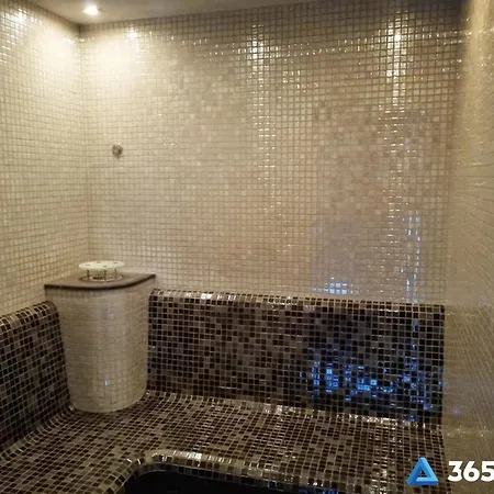 365pam - Nr 32 W Mielenku - Basen Kryty, Animacje Dla Dzieci, Jacuzzi, Sauna,plac Zabaw W Cenie ملنك
