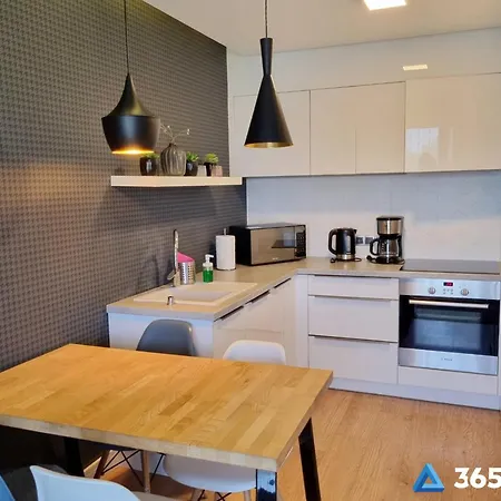 365pam - Nr 32 W Mielenku - Basen Kryty, Animacje Dla Dzieci, Jacuzzi, Sauna,plac Zabaw W Cenie