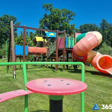 شقة 365pam - Nr 32 W Mielenku - Basen Kryty, Animacje Dla Dzieci, Jacuzzi, Sauna,plac Zabaw W Cenie *