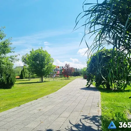 365pam - Nr 32 W Mielenku - Basen Zewnetrzny, Basen Kryty, Plac Zabaw W Cenie Apartman *